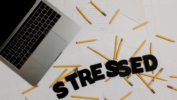 Jak pomóc pracownikom zmniejszyć stres i pozostać produktywnym: 5 porad HR