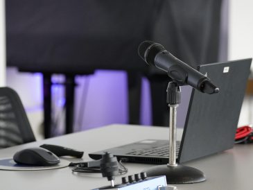 Ile kosztuje organizacja konferencji branżowej?